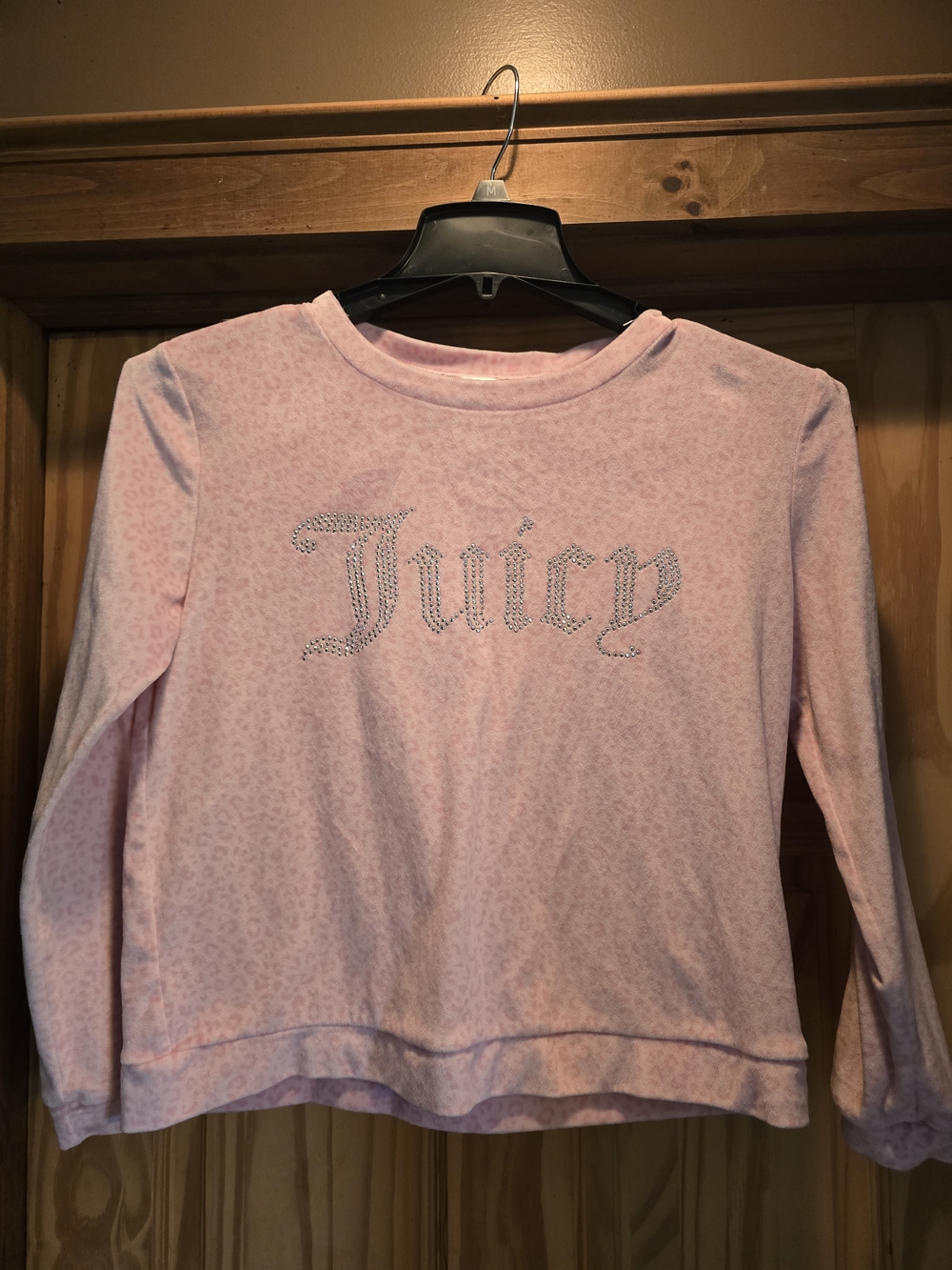 Juicy Couture Light Pink Rhinestone 'Juicy' Leopard Print Crewneck Sleepshirt S